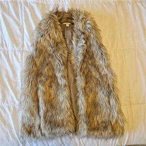 Gorgeous faux fur vest size small